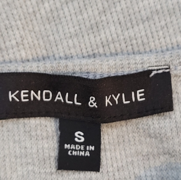 Kendall & Kylie Ribbed Scoop Neck Snap Front Mini Bodycon Dress - Size S - Picture 5 of 7